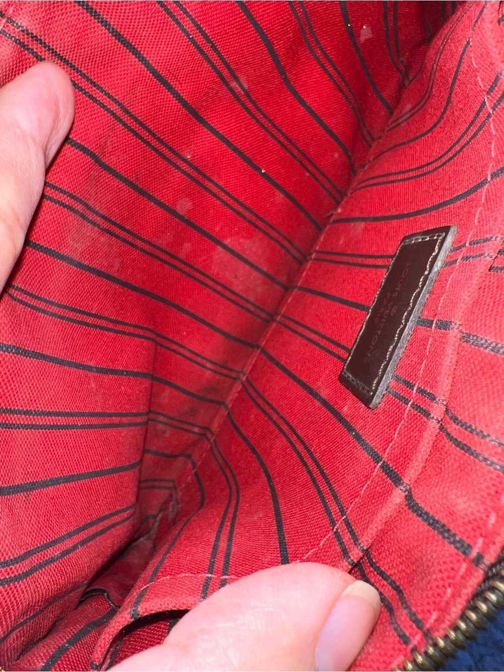Authentic Neverfull Pouch - Picture 13 of 16